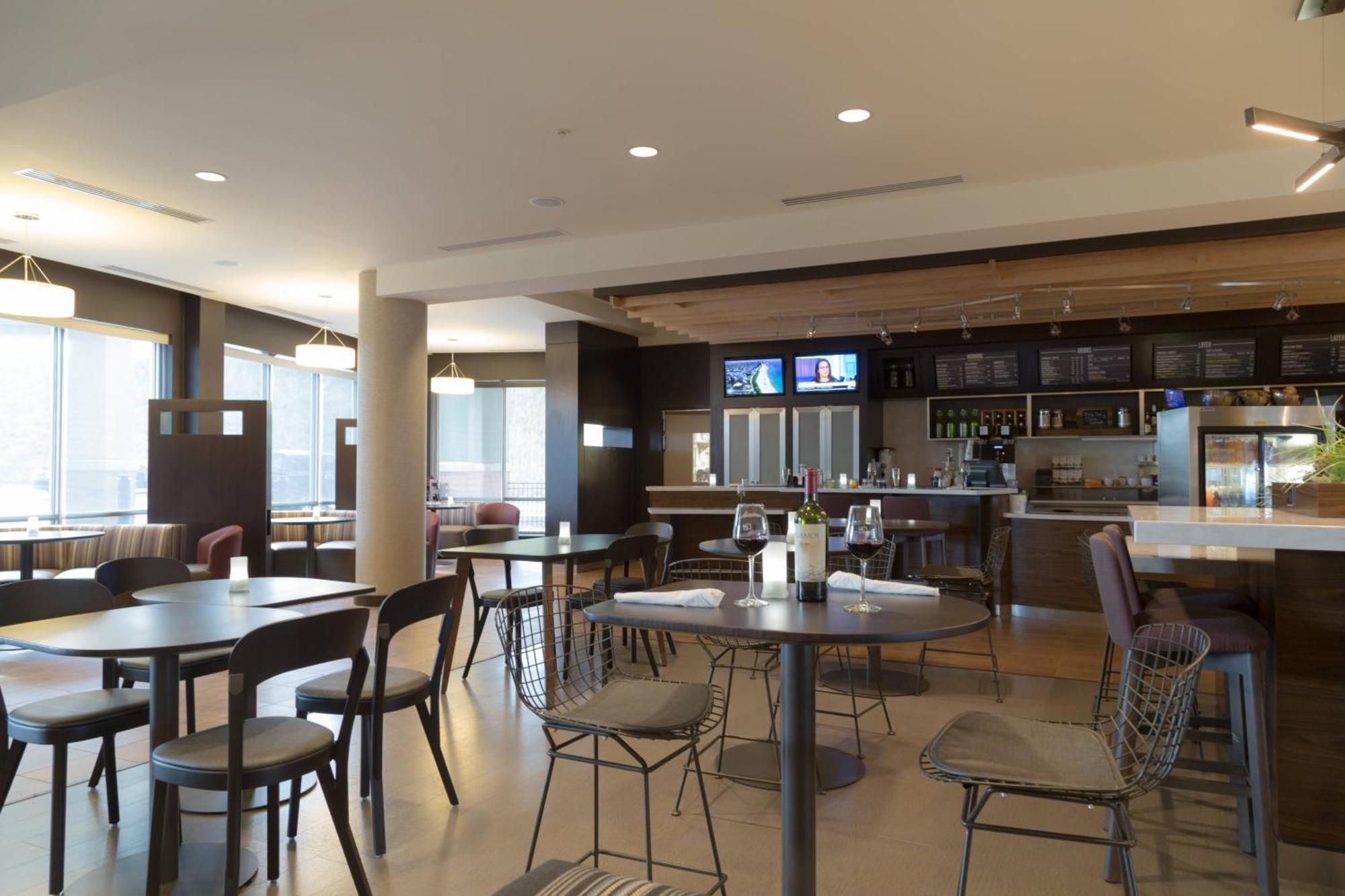 Hotel Courtyard By Marriott Morgantown Extérieur photo